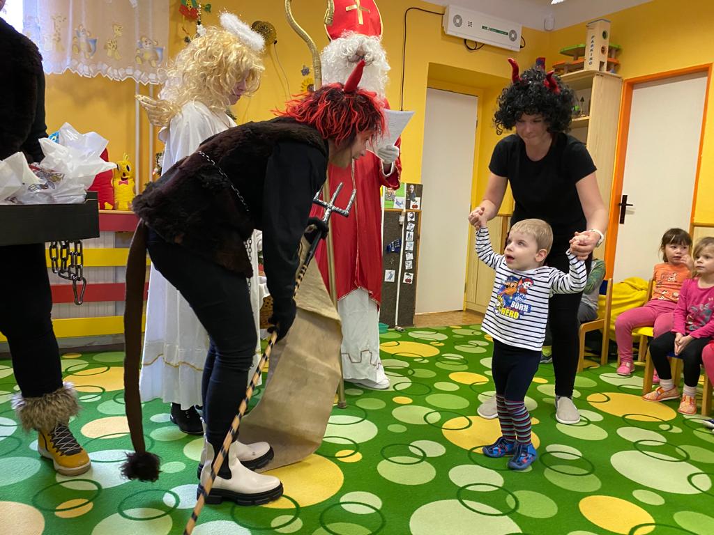 WhatsApp Image 2022-12-02 at 09.42.10 (1)