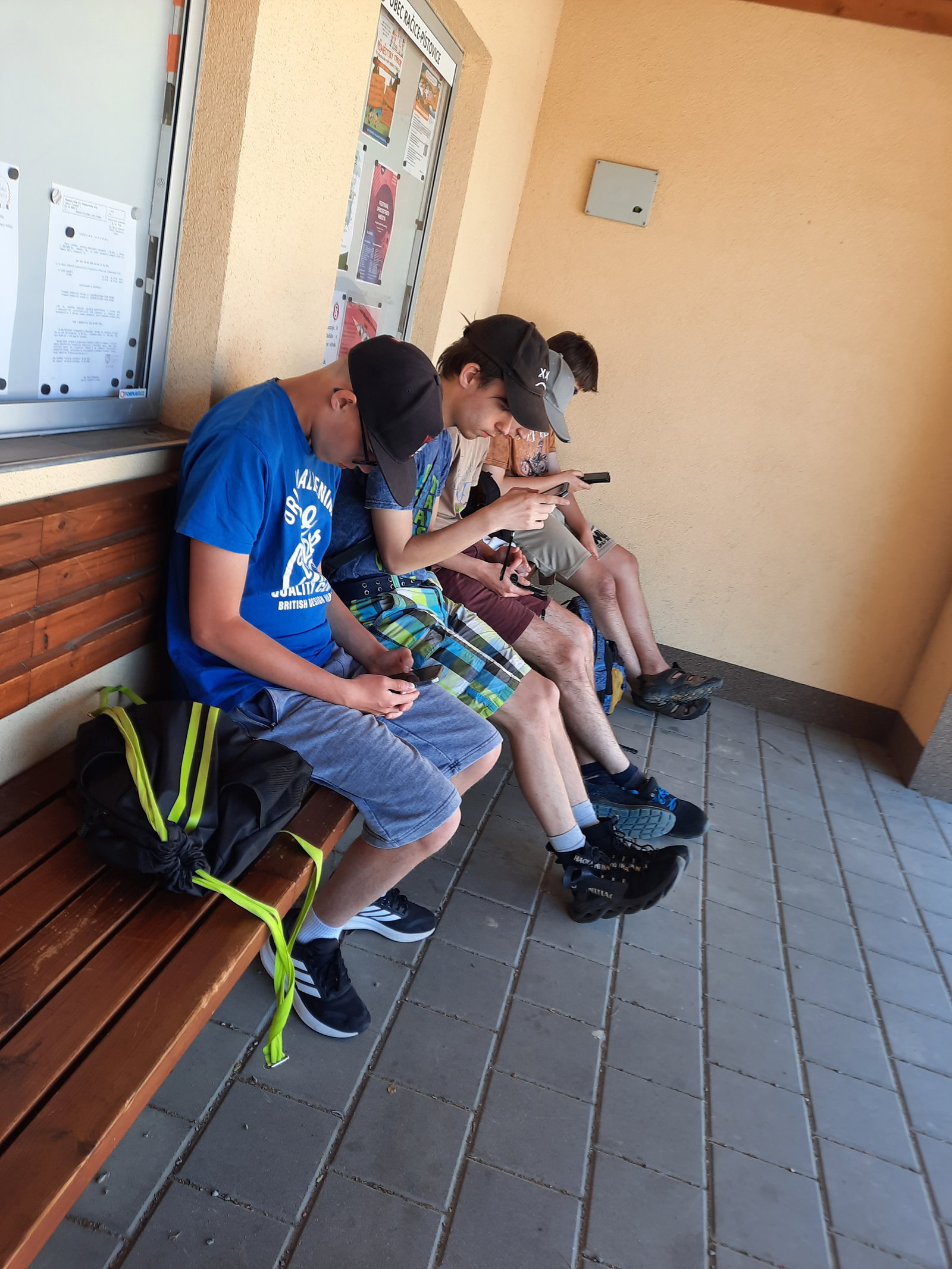 Čekání na autobus