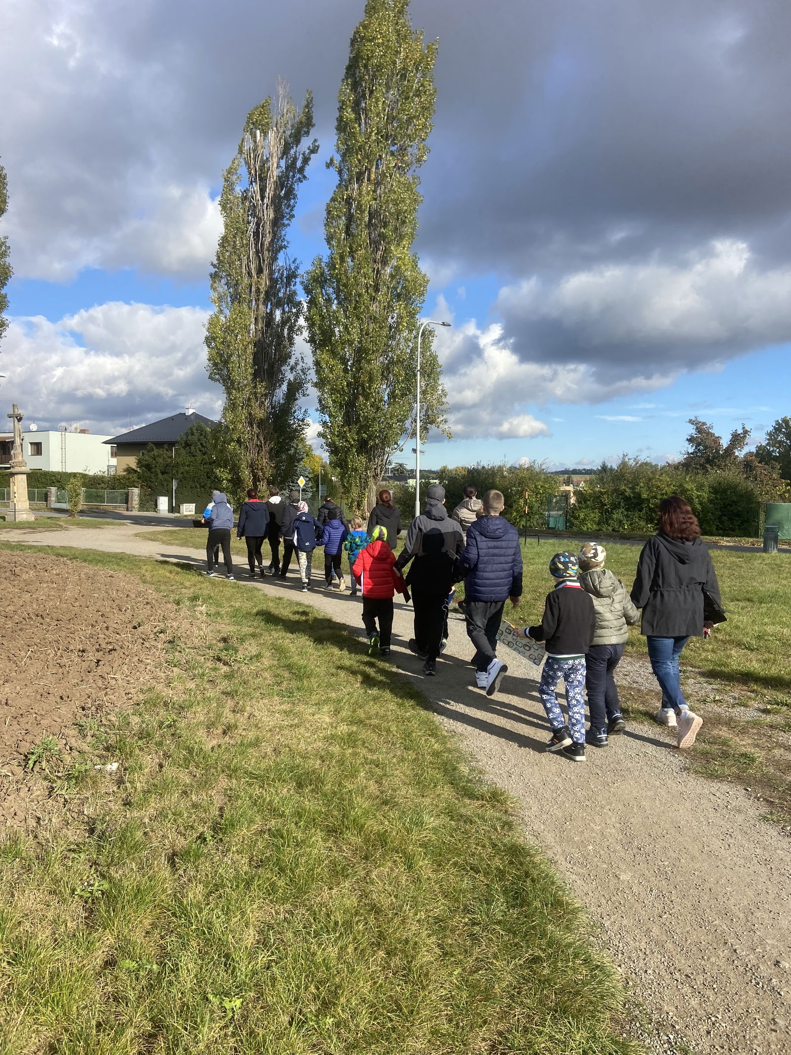 F5859357-2DE5-4FA4-8DF3-311E520C0873