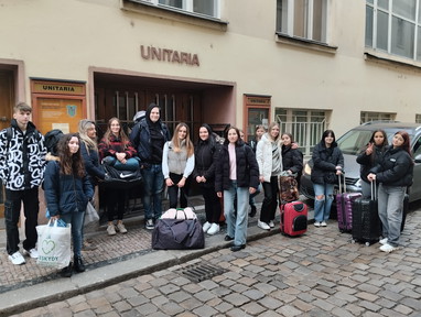 3b96e277-5402-4909-8316-c19a80f59a65