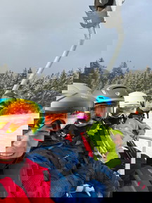 e5c3bdd9-c583-4f58-9cd7-c8814e9cabb3