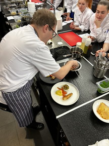 3DC21A31-6C5E-449F-A51A-6D67E8F168C8_1_105_c