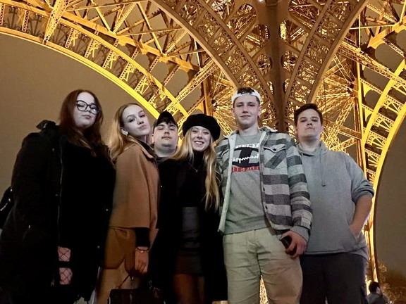 E28EEEC1-2A10-4E9A-BE2C-87FE8D99B96C