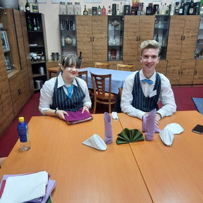 243742681_926088018265796_711749678521199677_n