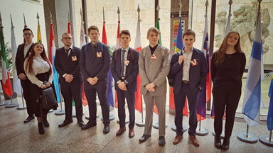 8ee2cdff-c198-45e0-87c5-03ae6eea91b3