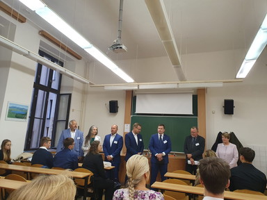 b2eea7f6-82dc-494e-9e0e-0f0964dc573b