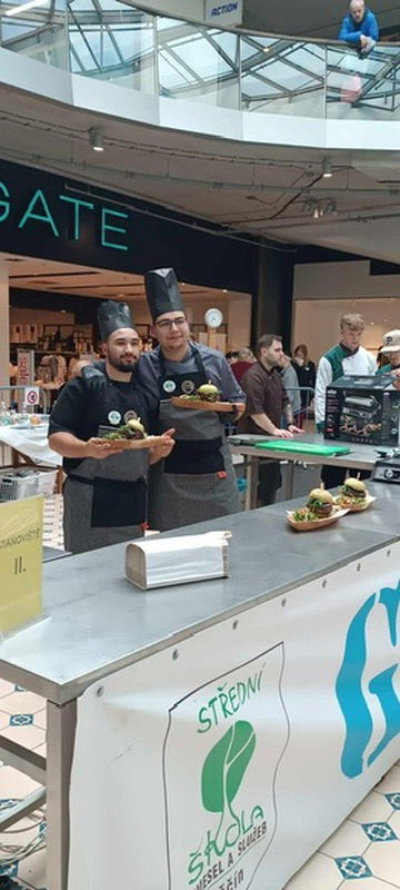 9414679F-0001-4874-BF36-5750BDF1E4A7_4_5005_c