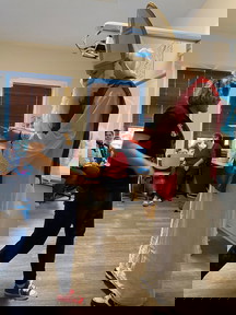 2eceb249-e1f4-471a-88f0-e11562237117