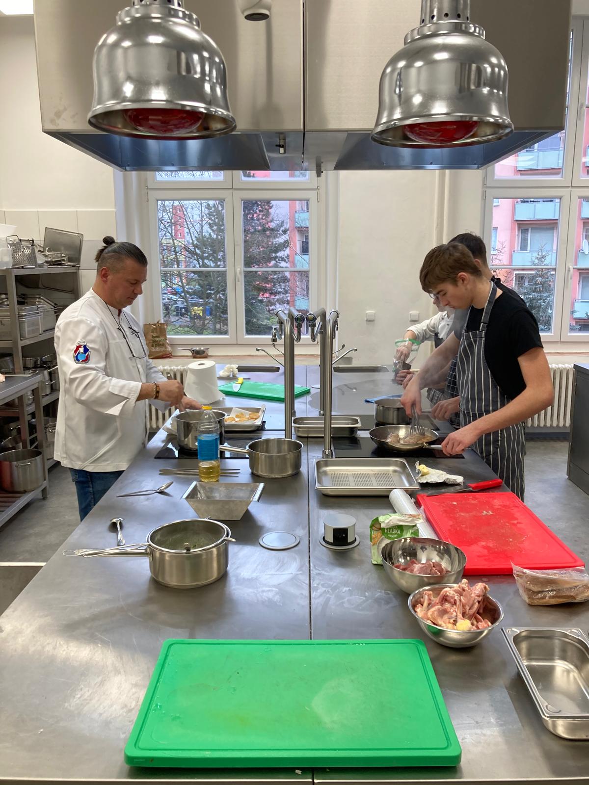 726a40ae-c275-4712-9f16-db145284ae5b