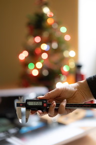 2 digitální posuvné měřítko