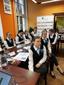 012A2290-4523-4C01-A21E-90DFA78B910F_4_5005_c