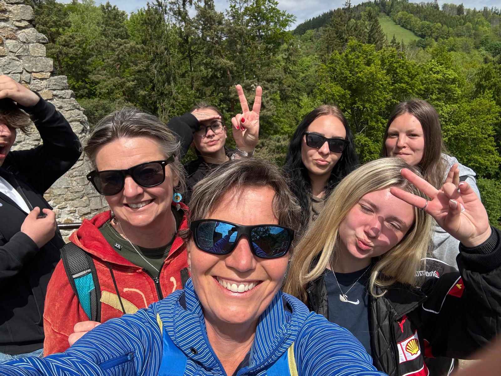 7552ee2b-9132-4a58-a3f8-3f3498413d9b