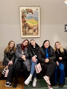 F31233B5-7BB1-40FF-957B-7BF8DA3CF00F