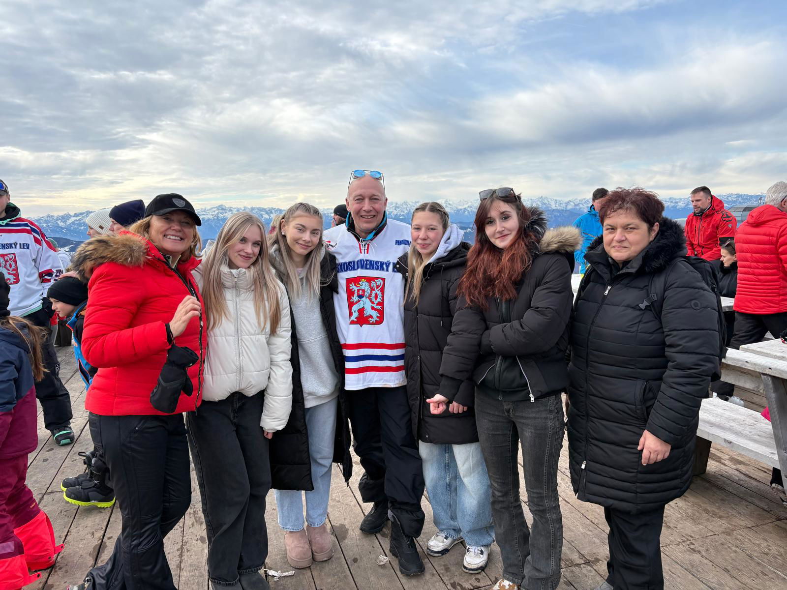 b0aba36a-5bdd-418d-91a8-afb724caf926