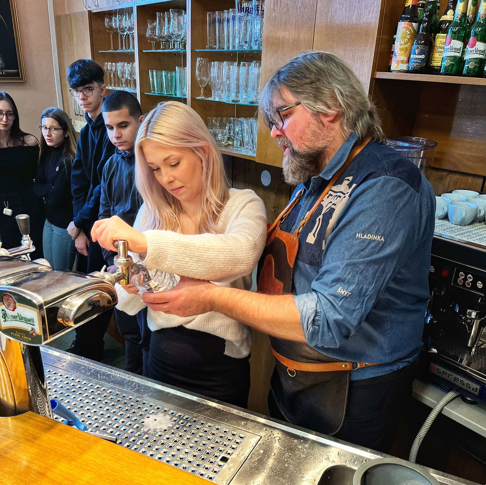 f548bb4b-eae7-4b4d-a287-079a9df1ea03