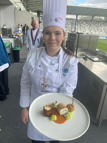 EFC2C8EC-D436-470A-A29D-1FE30078AB72_4_5005_c