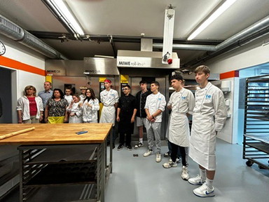 DC623739-4752-4855-9EDC-8F0B88008831_4_5005_c