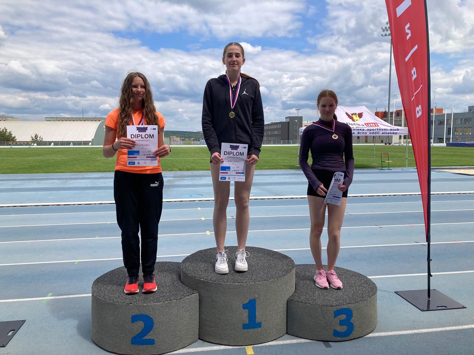 82f89016-31f3-4b80-a105-c1946a69efbc