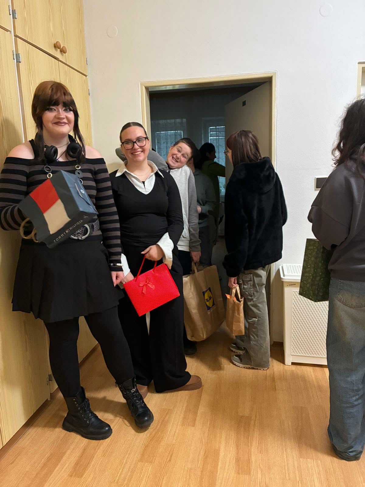 b2da7105-0a35-4282-9fa7-0605a90f806b