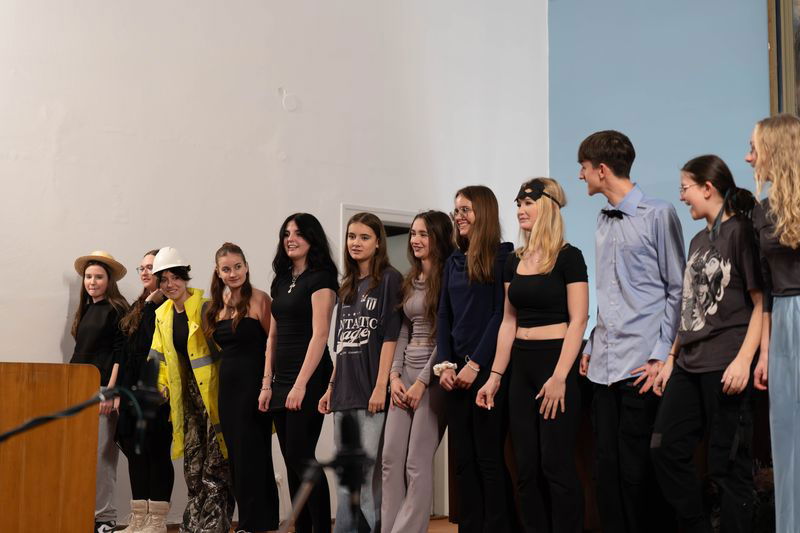 A7300761-Enhanced-NR