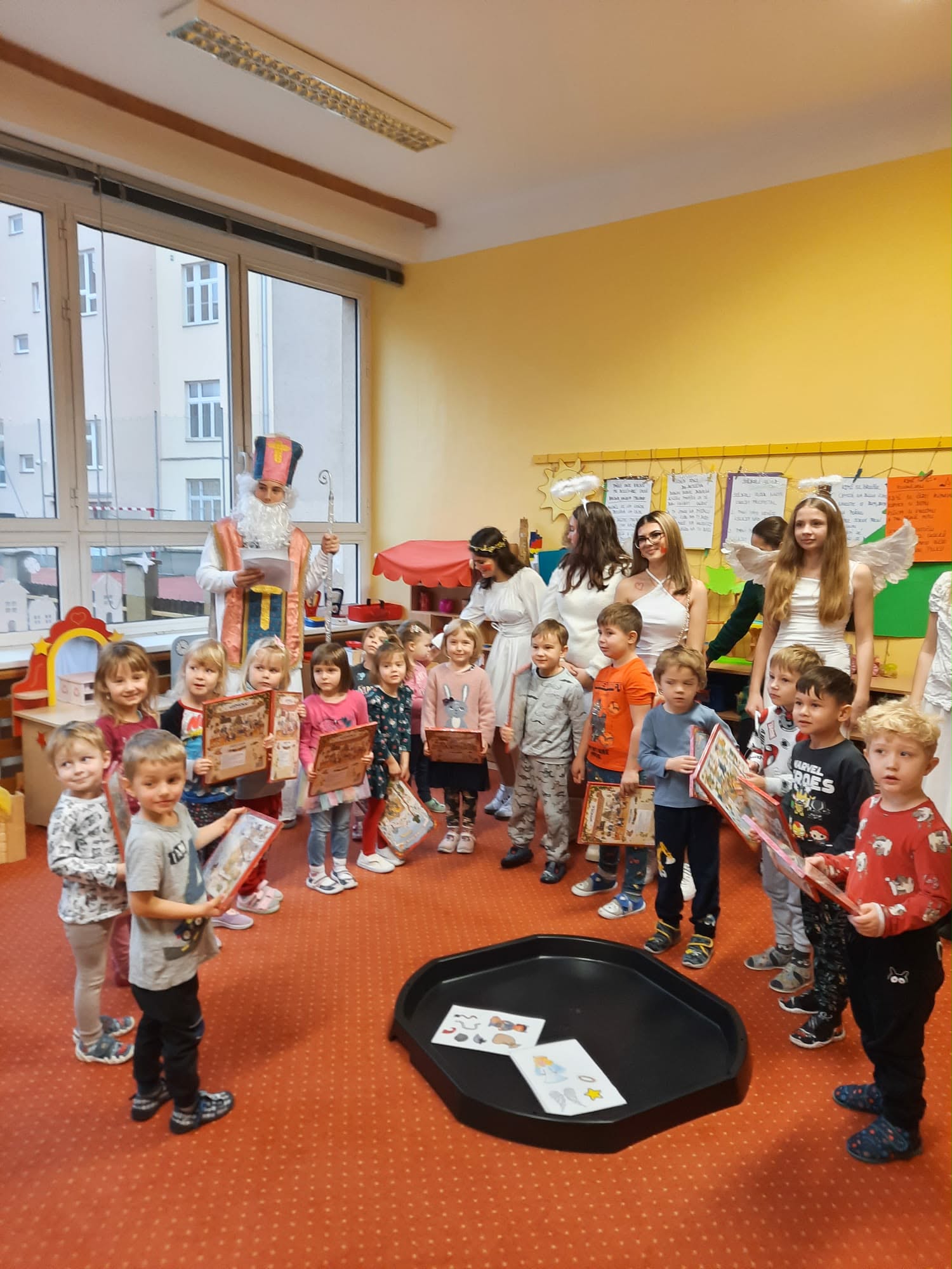 96c25bf4-686a-488f-83a8-3027d32fc71b