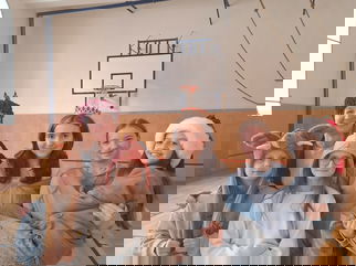 a7f4eda5-6069-4718-bf47-af6e58b12e49