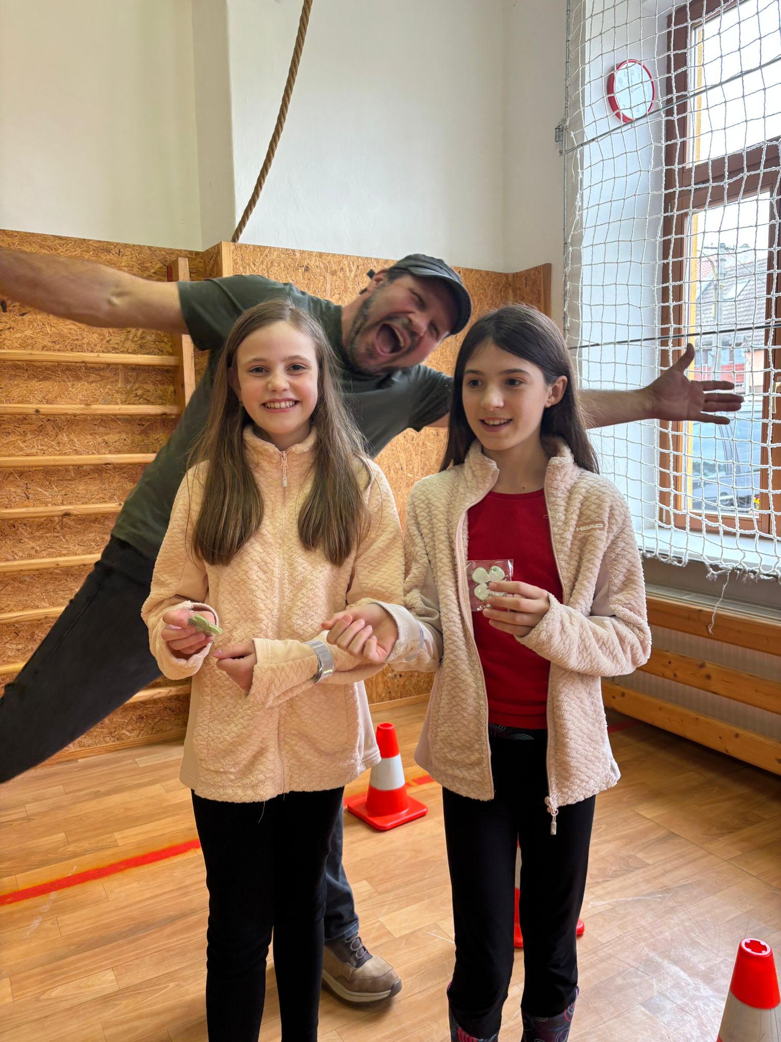 WhatsApp Image 2026-04-15 at 14.16.06 (2)