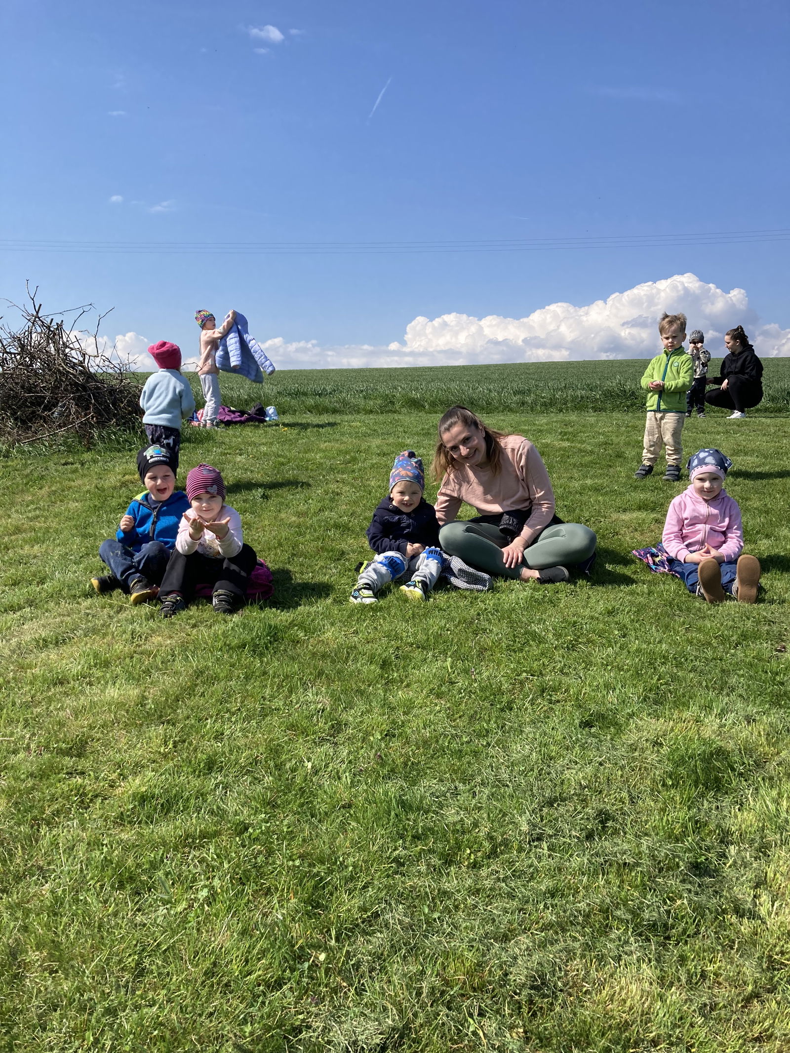 C6031F66-0CF1-4E93-B68A-8239E6A7F8E8