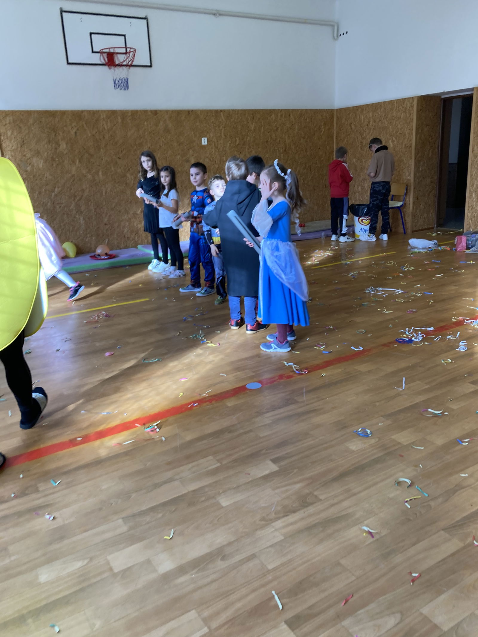 D5A398EE-4B11-4DBB-9509-42EB54A849DE