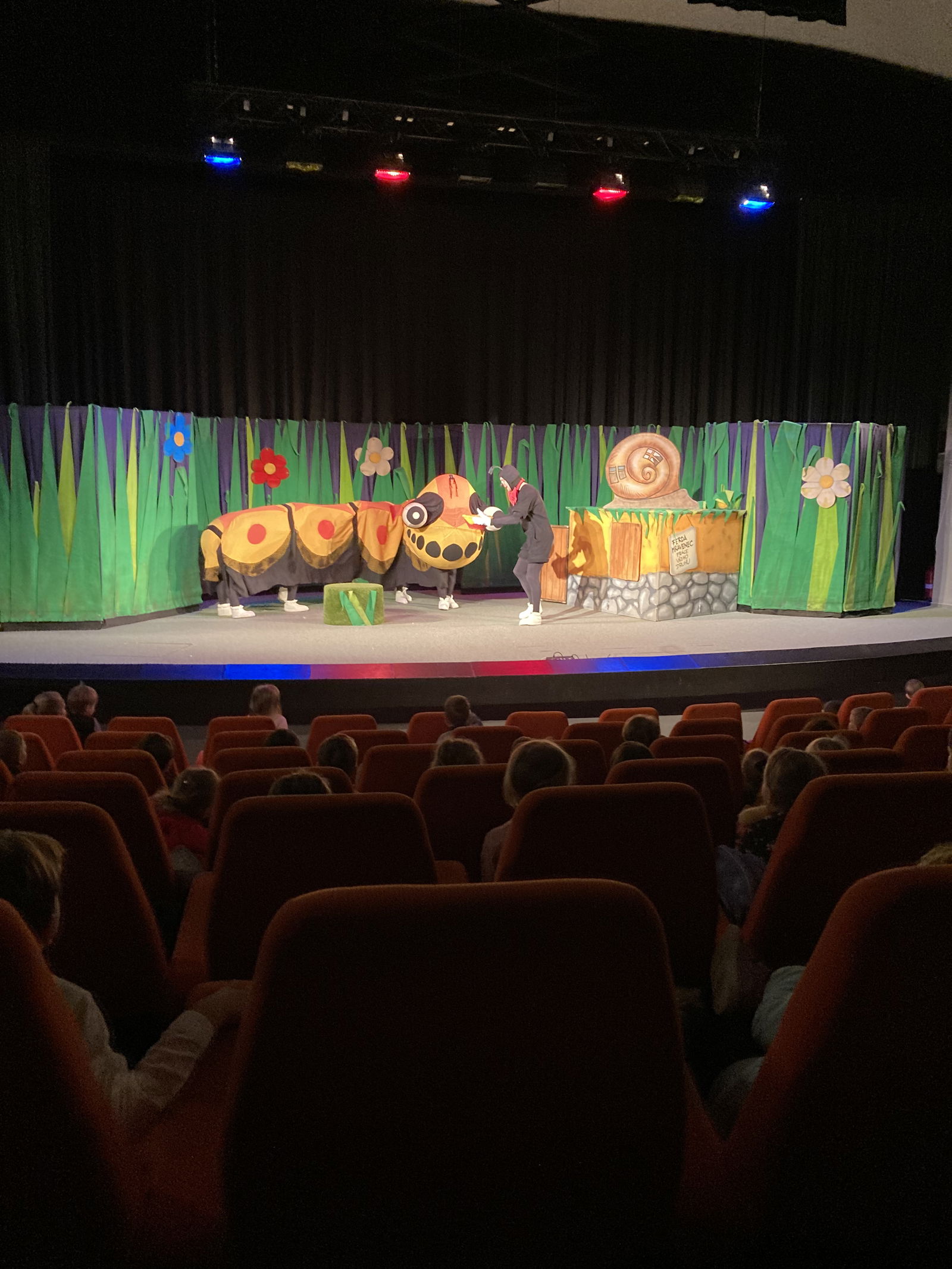 62860484-6A50-4143-A8A5-B6EF435CF661