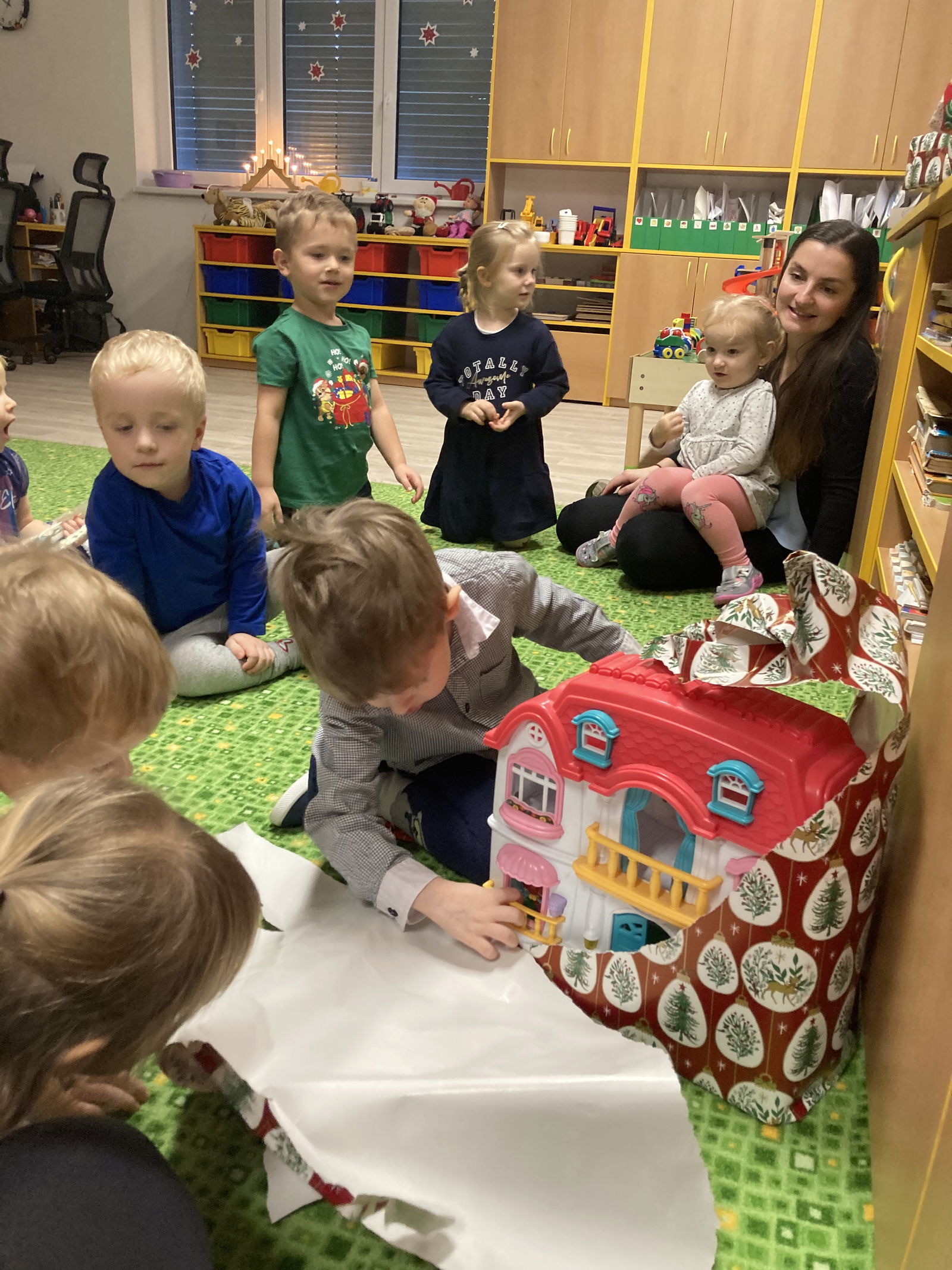 D5E9EA88-B4FF-4D14-BD28-3856DACEAC2B