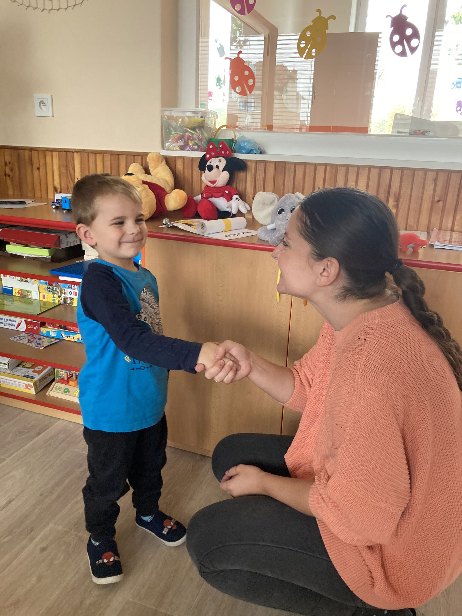 C8472FBF-C83F-426C-BD05-E23DBBB4DE1B