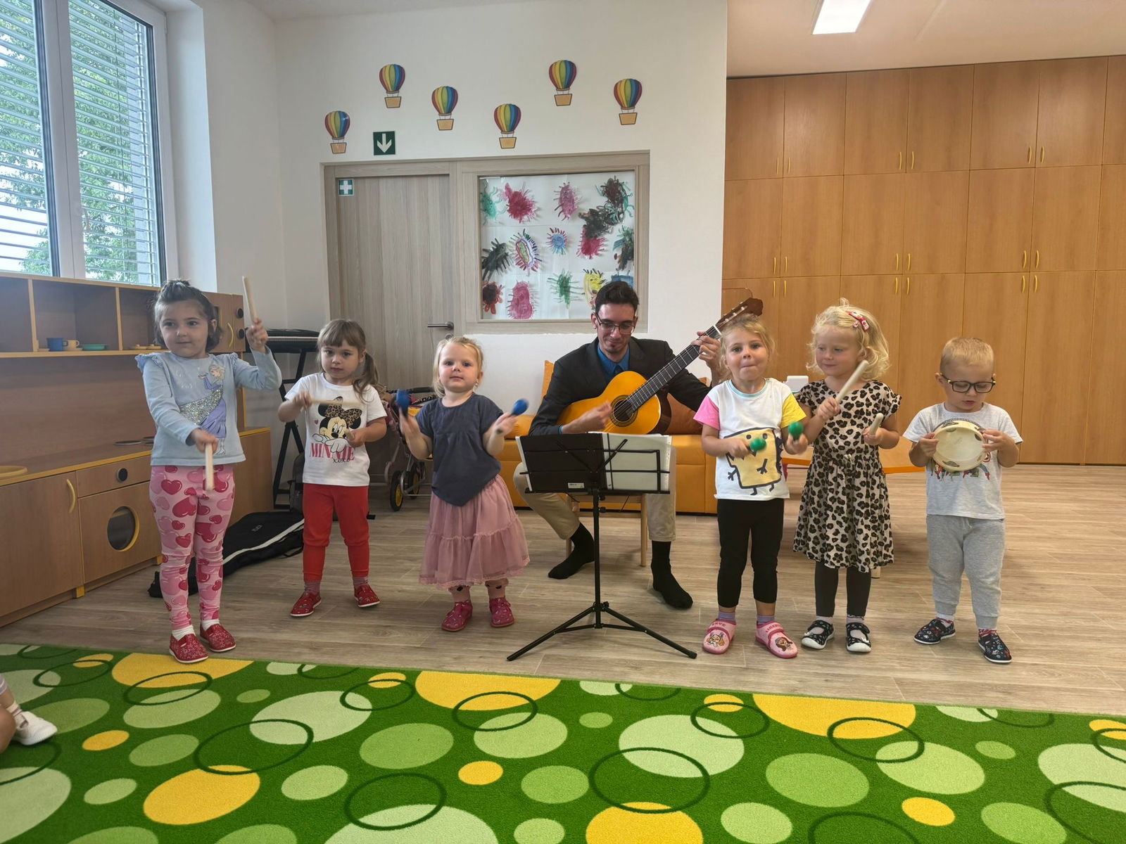 e68044af-a416-4f8a-a529-a1864dd0a731