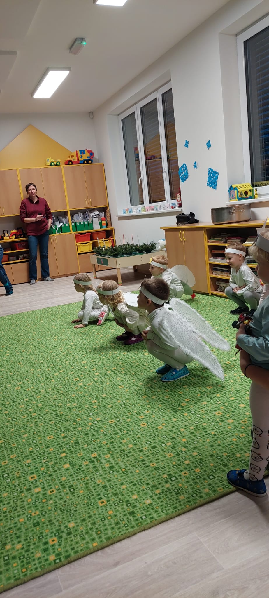 PHOTO-2022-12-19-09-37-12