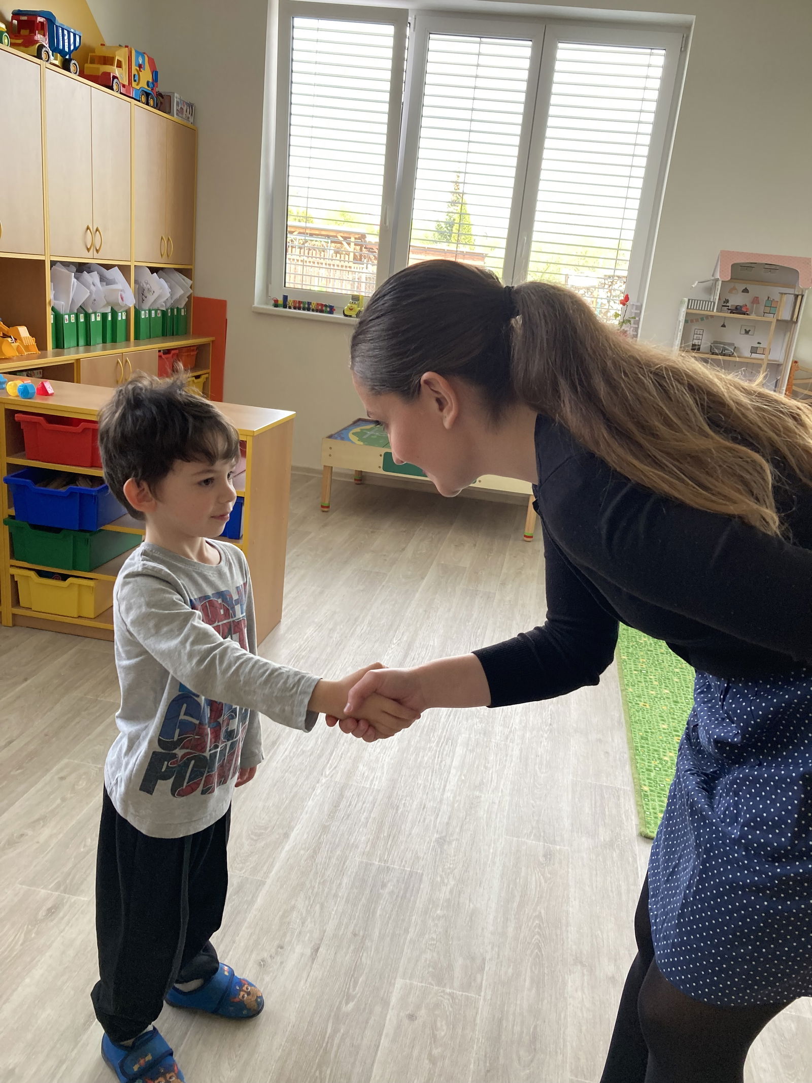 1E8C6BD3-0BD4-41CD-A427-966931975609