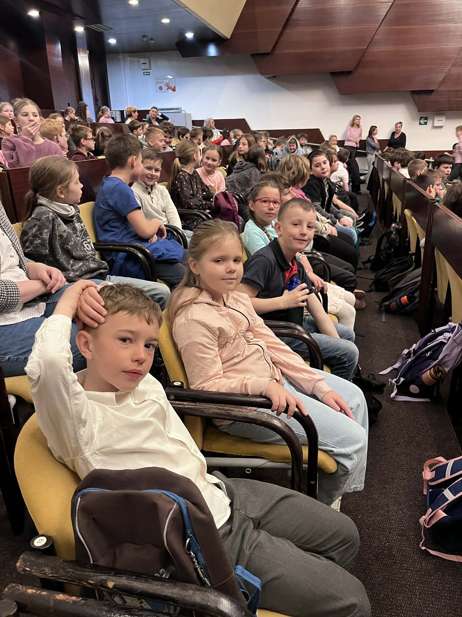 2a70da97-7f41-4162-aa99-0eba5ae050e1