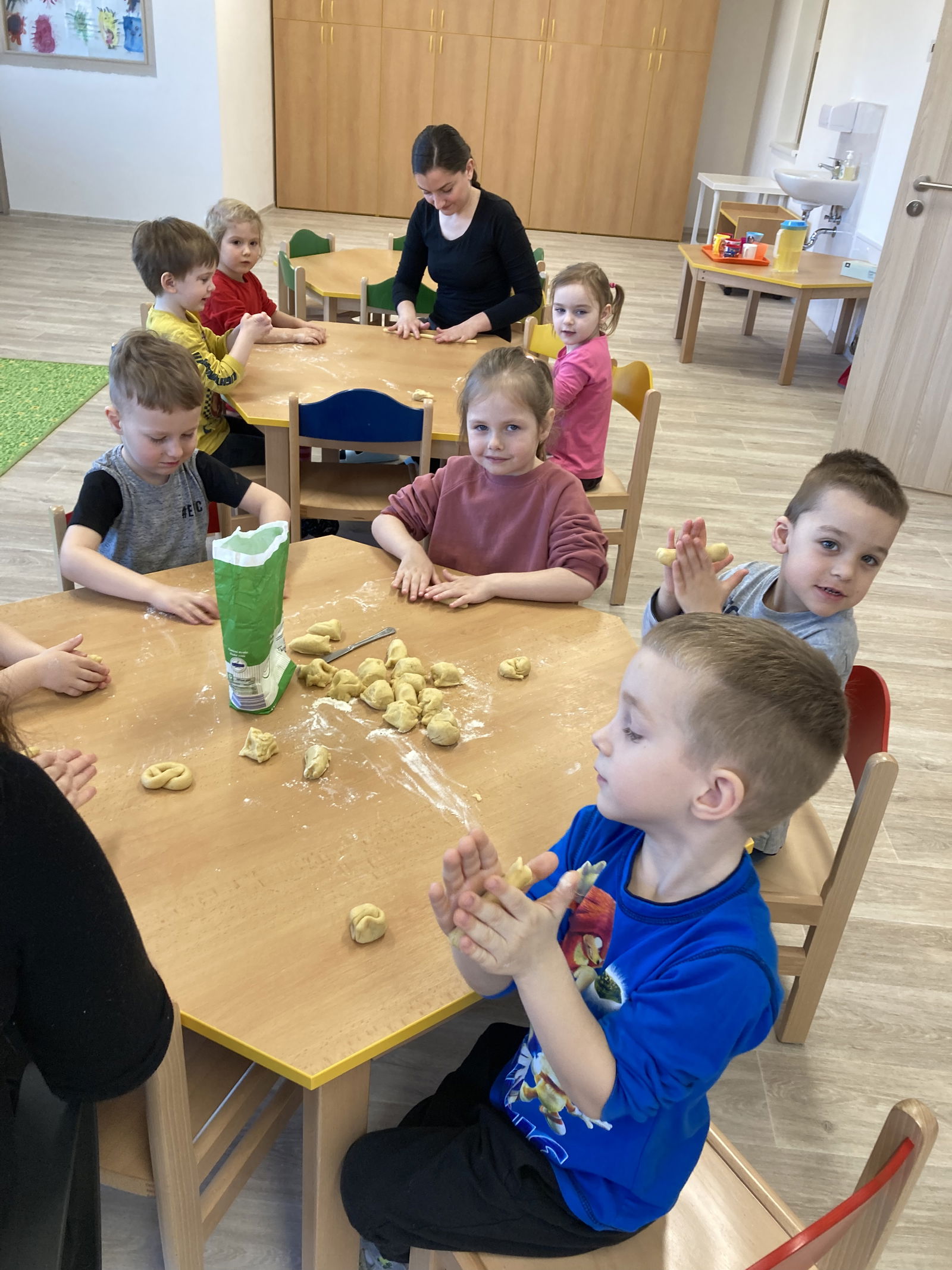 4179783F-8680-4277-8D48-D7770C9A7C87