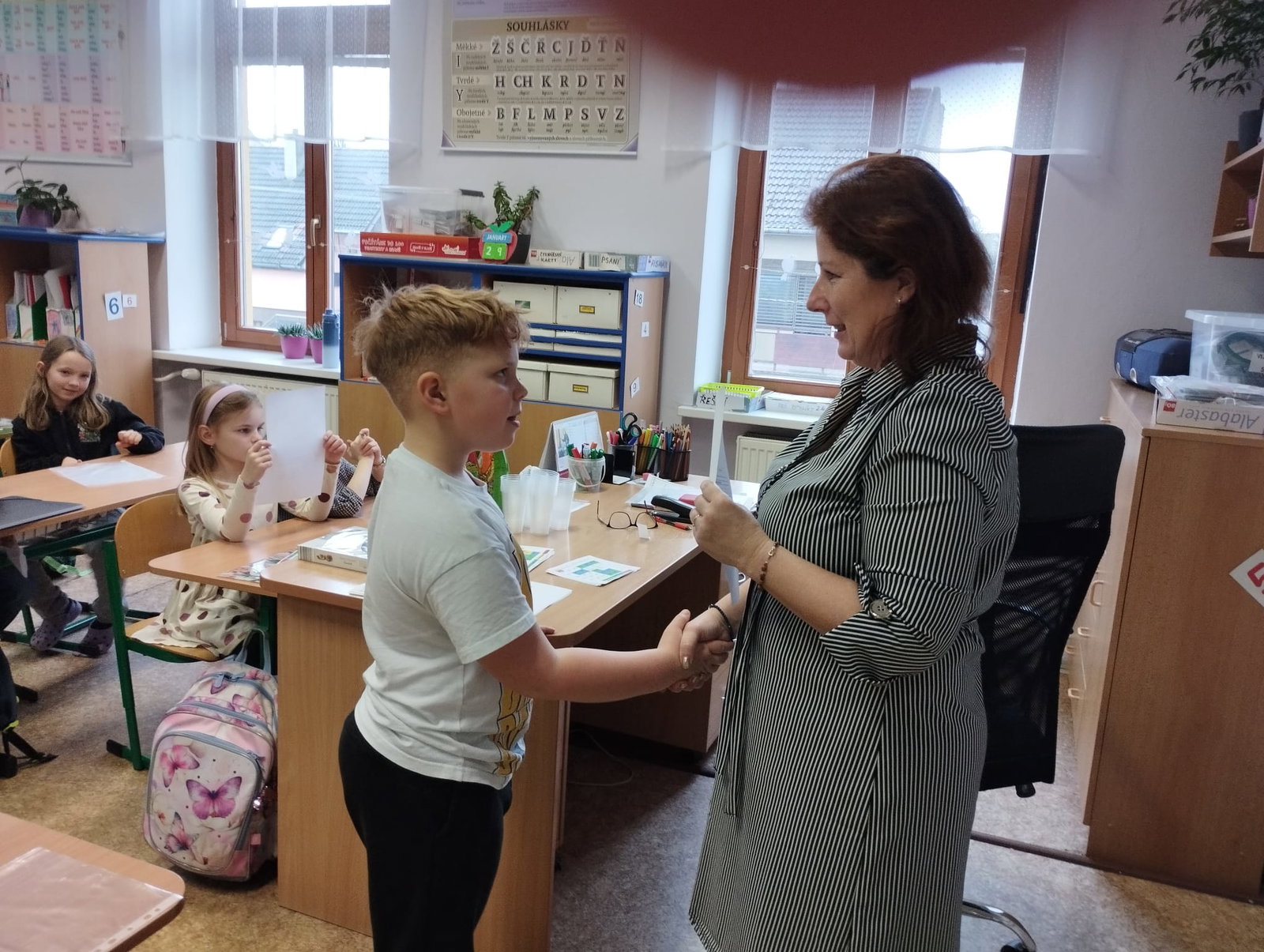 dba3204f-82ca-455c-83a6-42aecfcc00e0