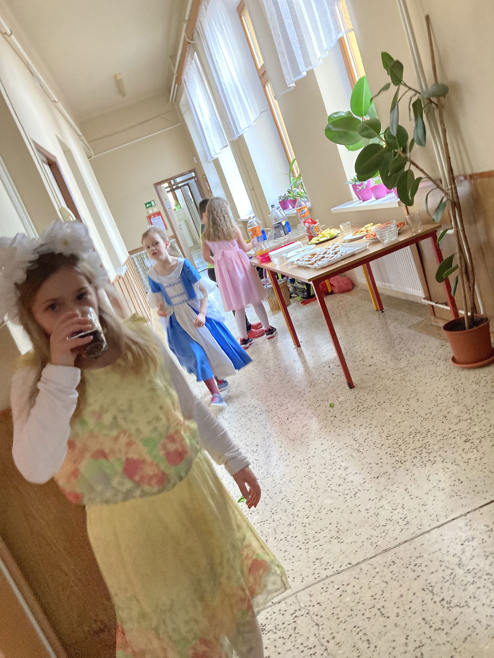 8B959369-8B96-4225-90FC-C6FE3896FCE9