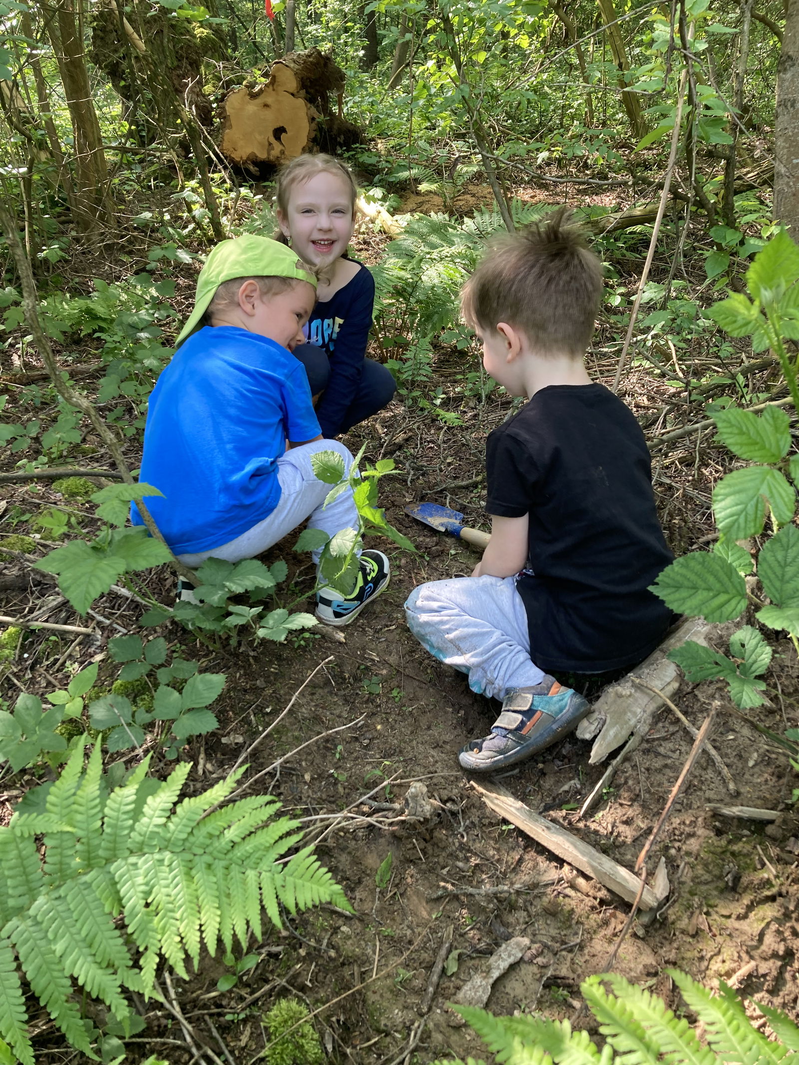 0D6B10EA-217A-4939-B4BF-5FD53142AE0E