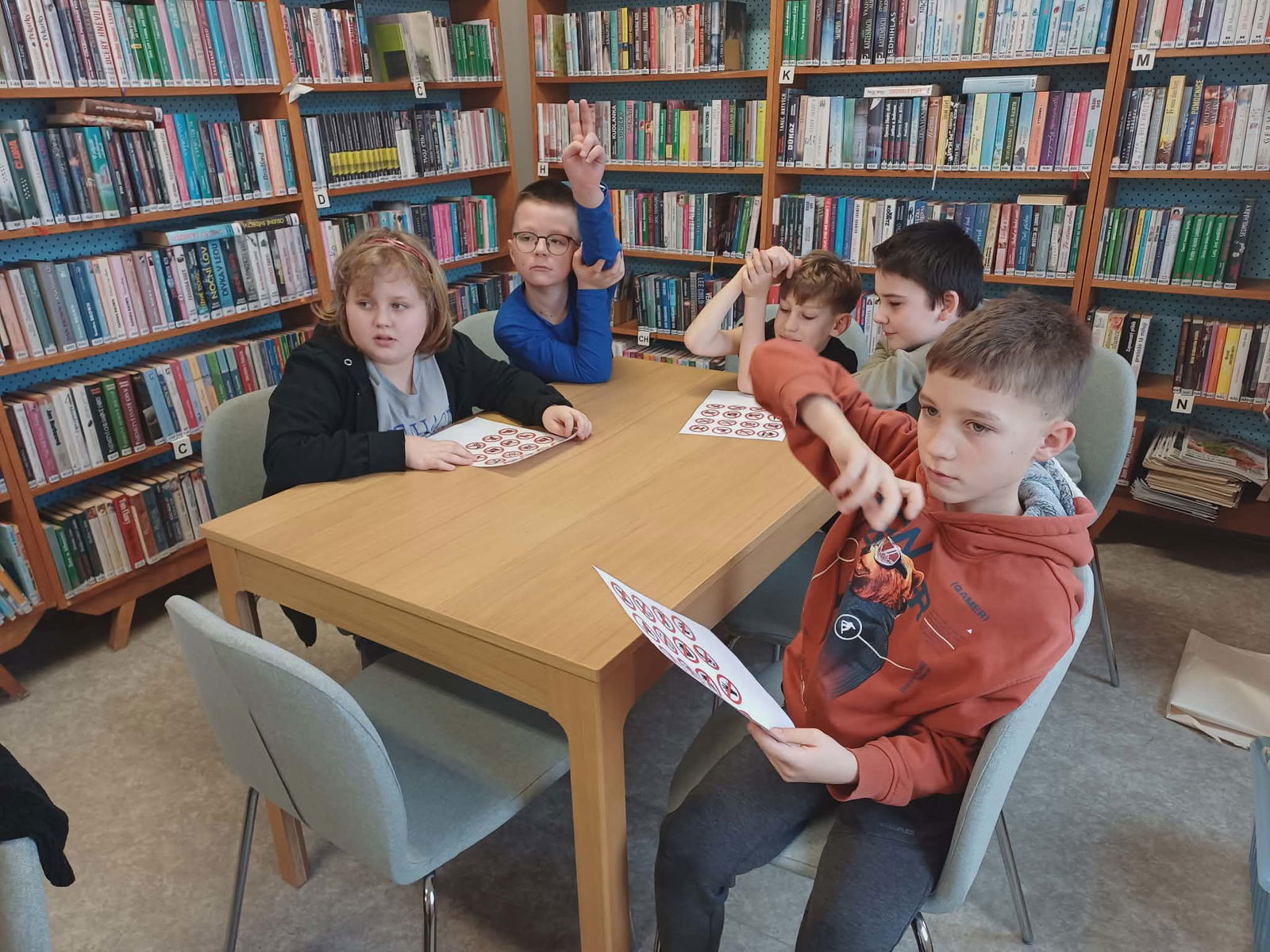 221bd84d-5670-4b59-bc07-255a9b896ff8