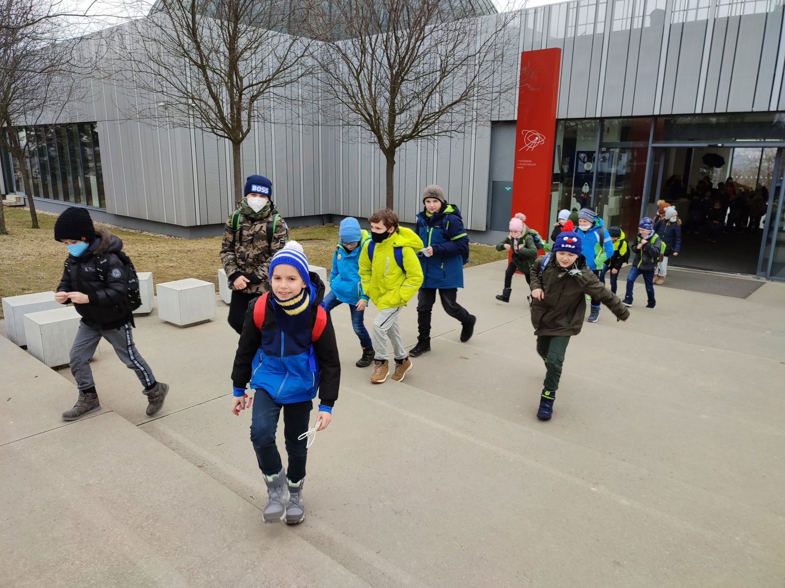 dc5b1a3d6855d880a9a005d077bf8349