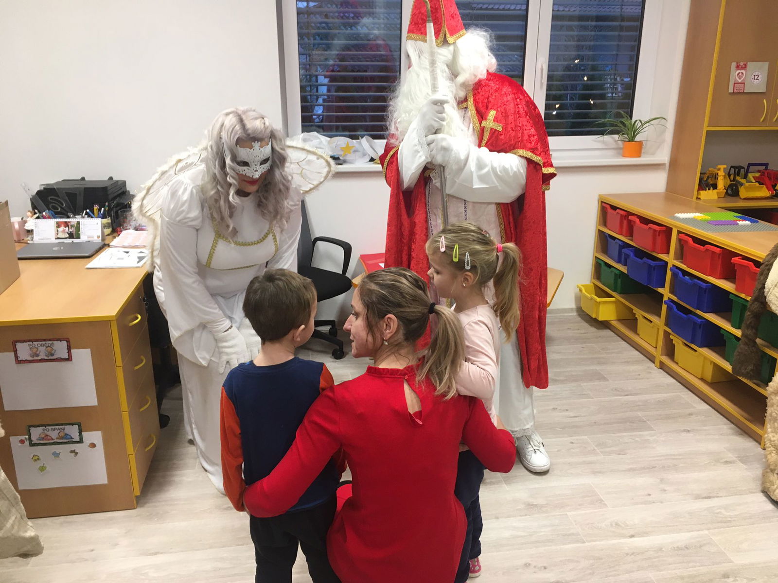 PHOTO-2022-12-06-16-32-08