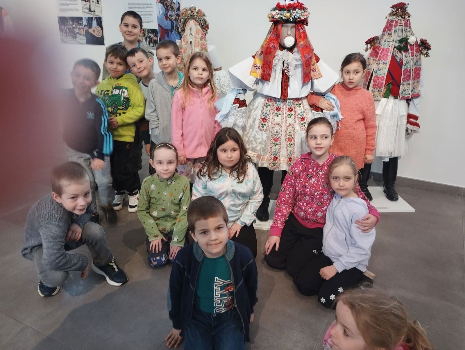 e6915a1c-5820-4e64-a46d-090dfb252521