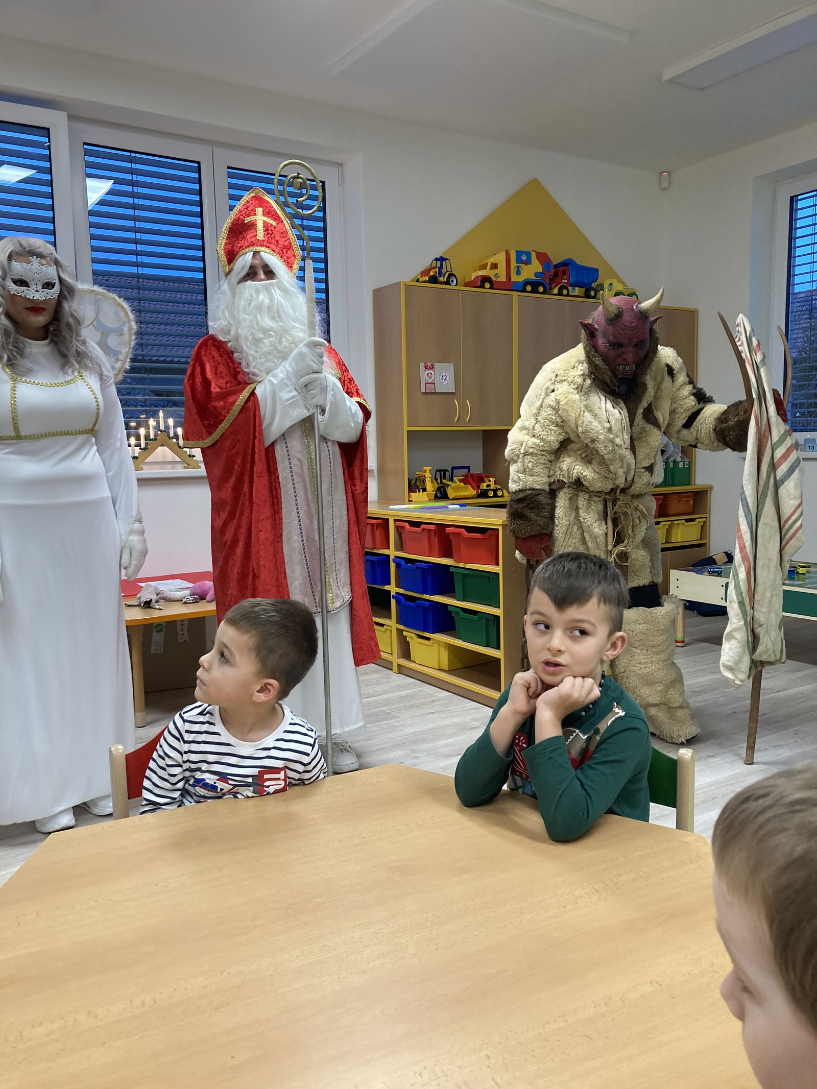 5789667A-B98A-4C17-9C5E-7F35E2AFA9D8