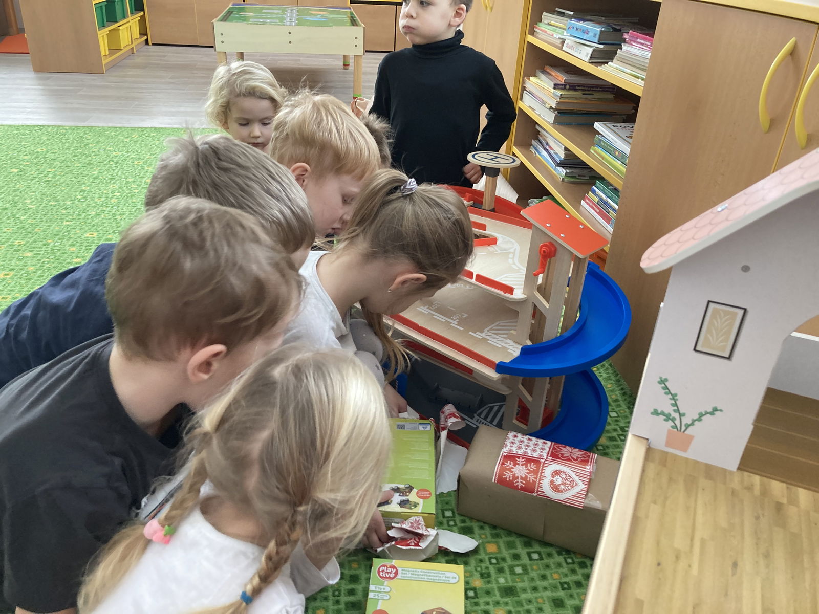 D5A9F505-D404-413E-AFE0-288D3D5A7135