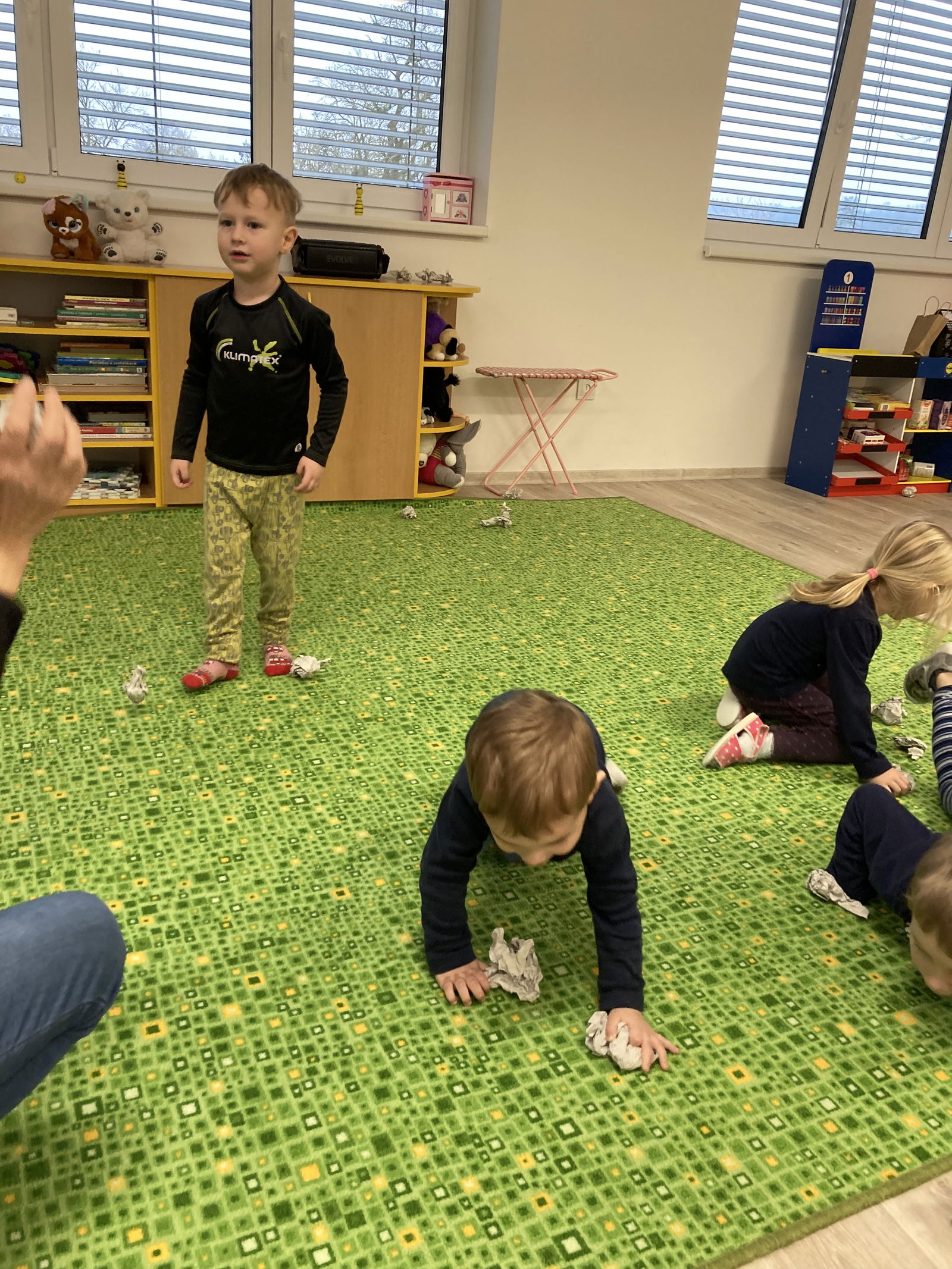 30B26679-2547-498A-8681-DD2FDA2F7DD5