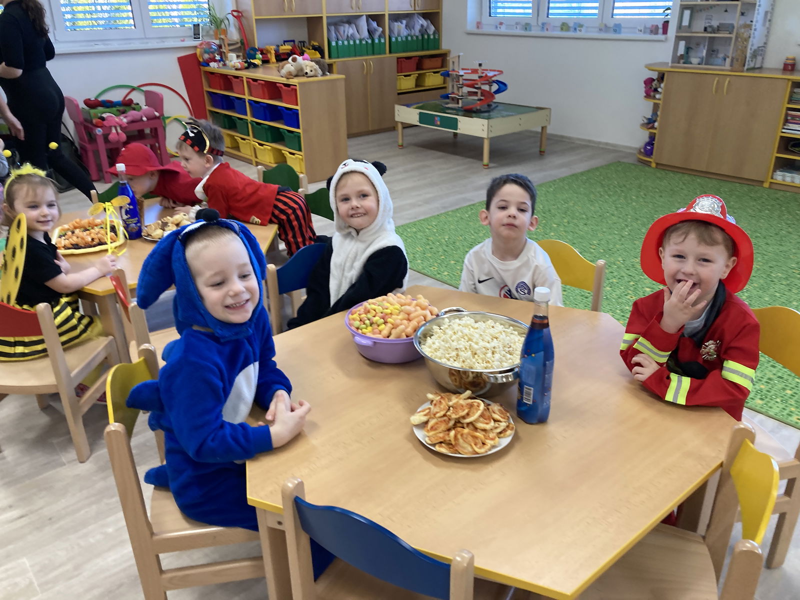 1B8529B2-7DB5-44DD-9F4E-A9667BC4F552