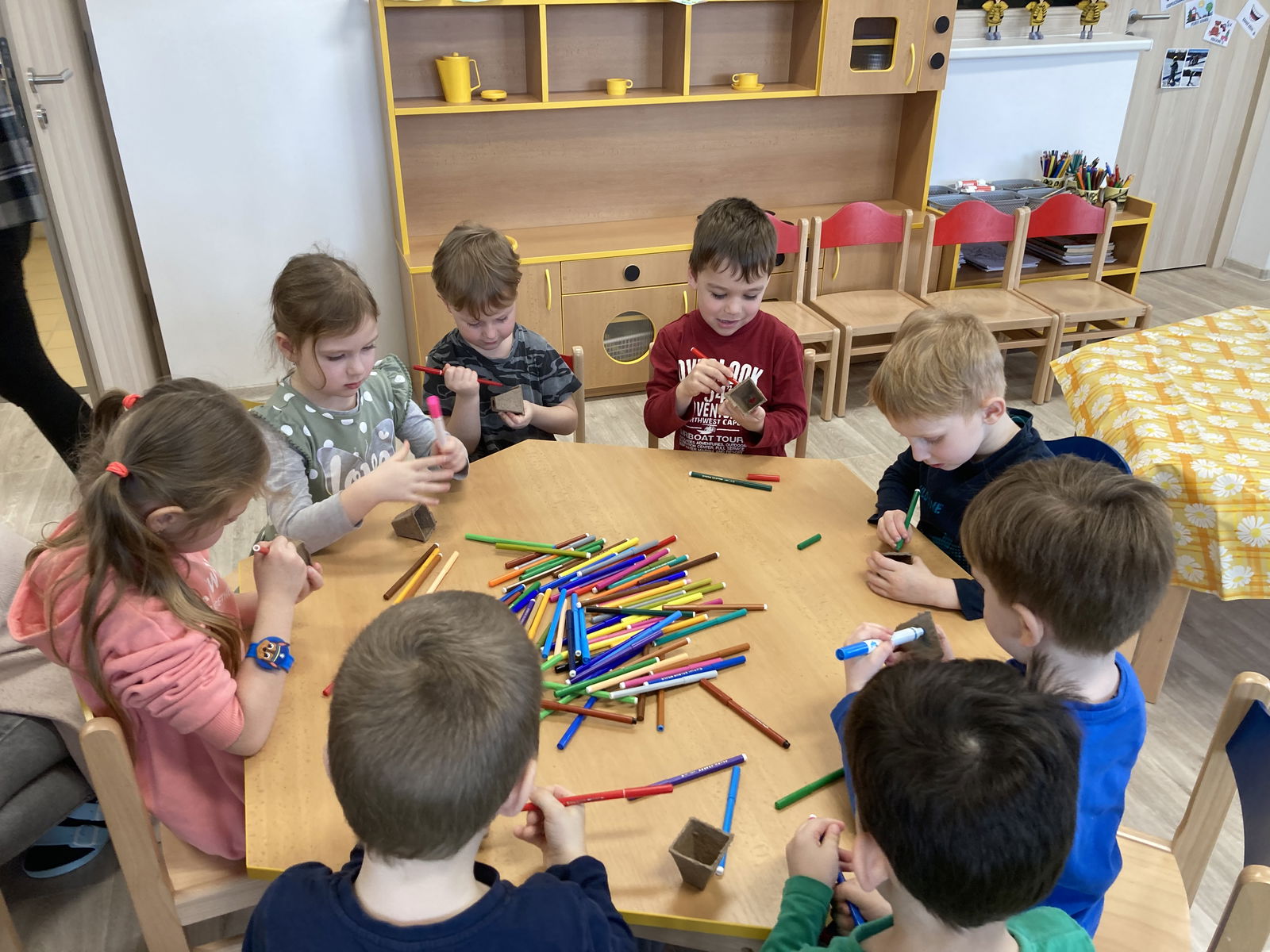 1B72F7F5-1AB4-404E-A72A-66525165F3D7