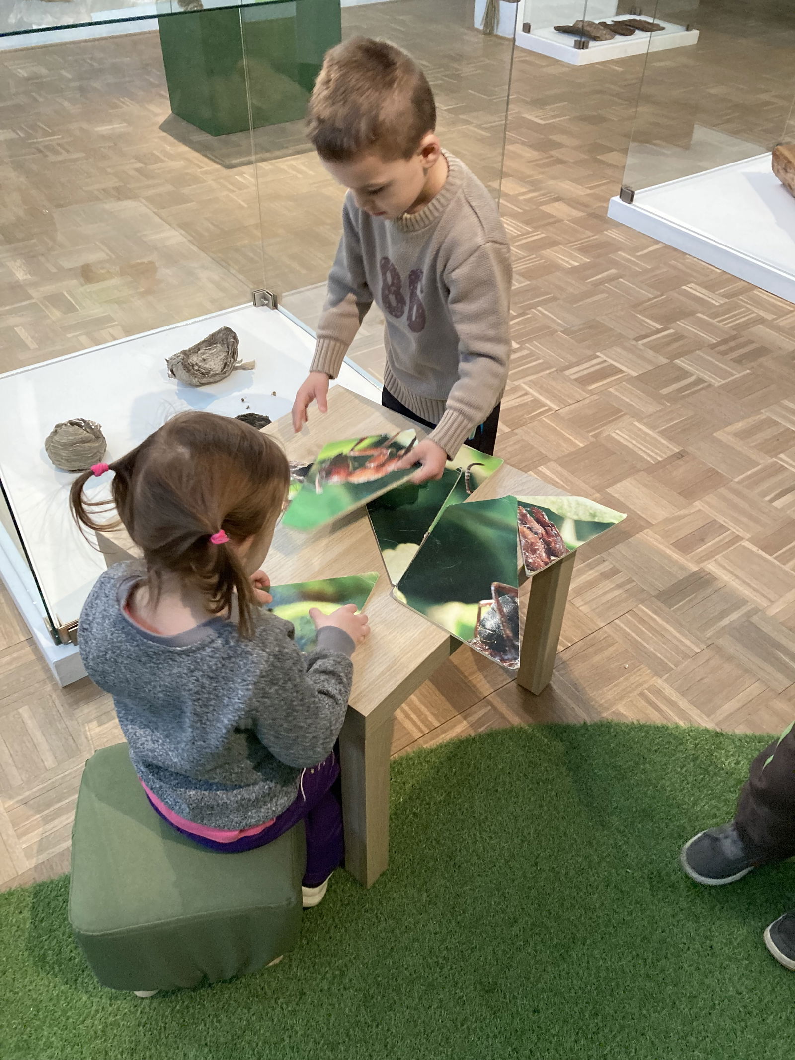 652AA170-ECBC-4239-A8C3-D97D76F285DD